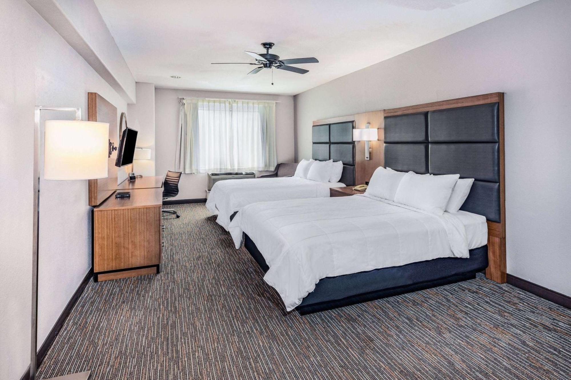 วินเกท ฮุสตัน บุช อินเตอร์เนชั่นแนล แอร์พอร์ต ไอเอเอช Hotel Aldine ภายนอก รูปภาพ